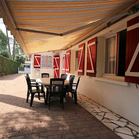 Maison Traditionnelle A Brevin, 850m Plage, Lumineux Sejour, Jardin, 4 Ch., Garage, Animaux Ok - Fr-1-364-66 *