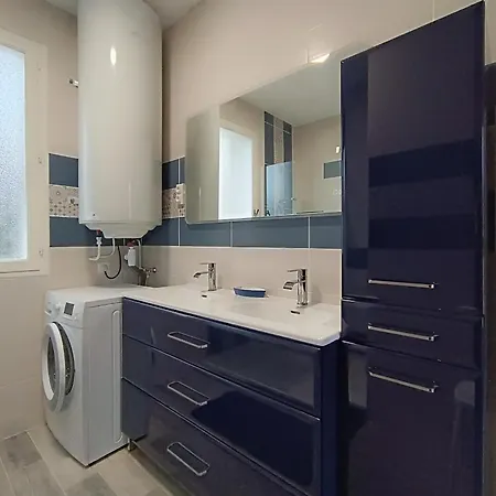 Maison Traditionnelle à Brevin, 850m Plage, Lumineux Séjour, Jardin, 4 Ch., Garage, Animaux Ok - Fr-1-364-66 Hébergement de vacances