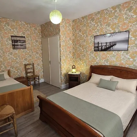 Maison Traditionnelle A Brevin, 850m Plage, Lumineux Sejour, Jardin, 4 Ch., Garage, Animaux Ok - Fr-1-364-66