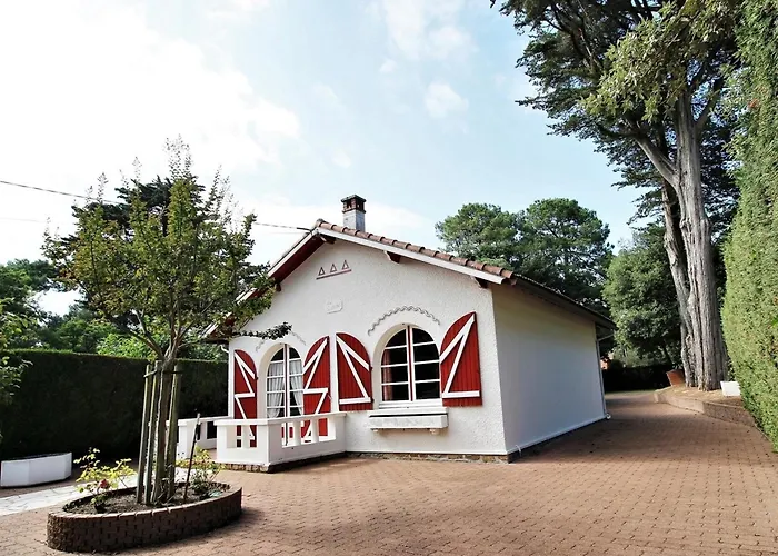 Maison Traditionnelle A Brevin, 850m Plage, Lumineux Sejour, Jardin, 4 Ch., Garage, Animaux Ok - Fr-1-364-66 度假居